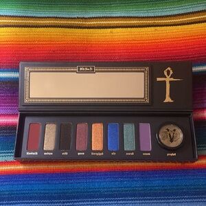 Original Kat Von D Limited Edition Serpentina Eyeshadow Palette